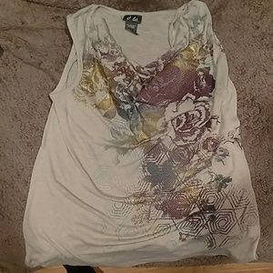 Shirt worn 2xs too big for me!